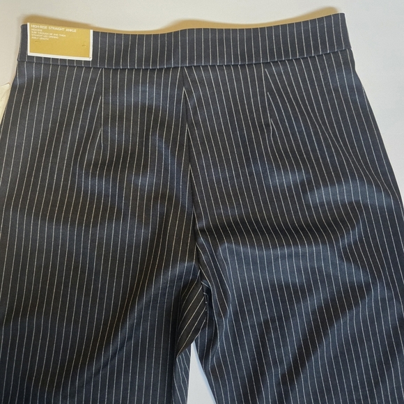 NWT Michael Kors Blue Pinstripe Dress Pants. Size 10 - Picture 3 of 11